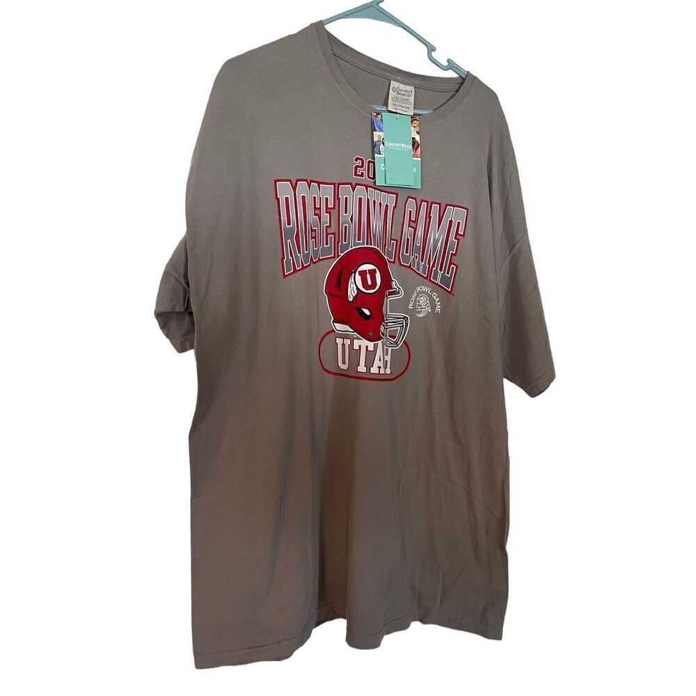 New Comfort Wash Mens Gray Utah Utes Rose Bowl Game 2023 Helmet T-Shirt Size 2XL